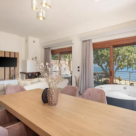 Elia Seaside Deluxe * Chania (Crete)